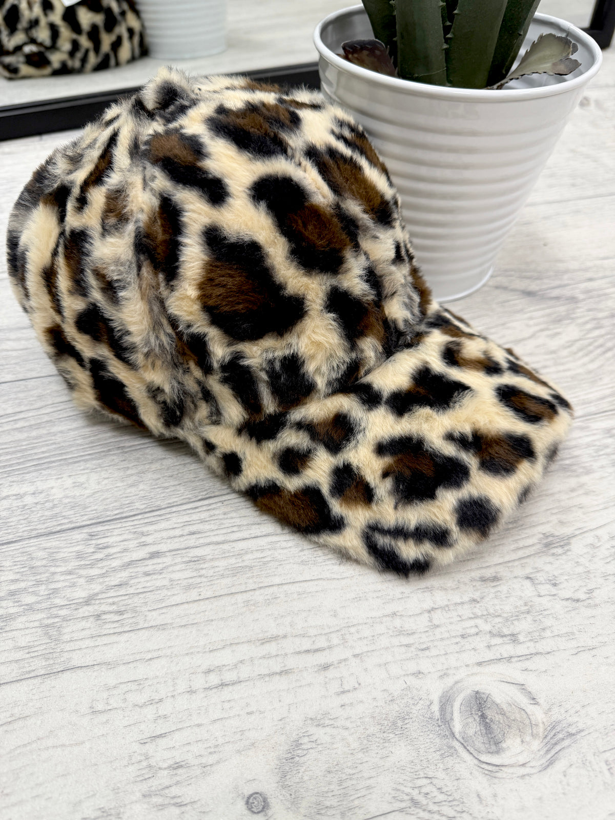 Animal Print Cap (Fluffy)