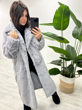 The Safron Longline Faux Fur Coat (Fitting to a 16) - Cloudy Grey