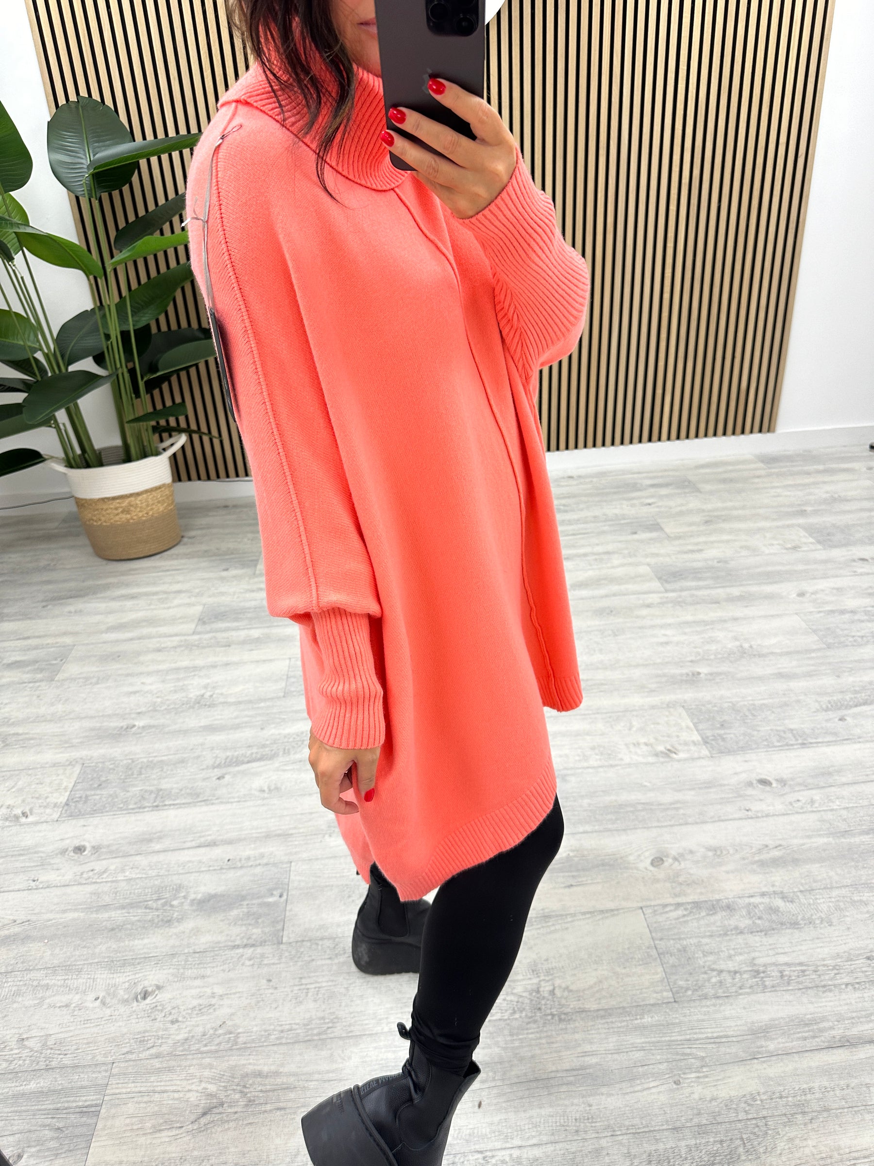 The Esme Soft Knit - Coral