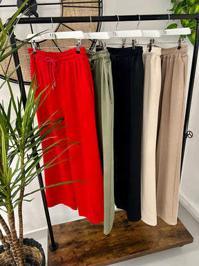 Wide Leg Seam Jogger (Plus)  - Red