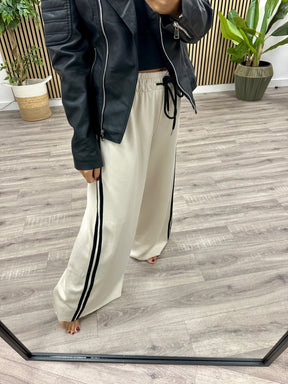 Wide Leg Stripe Jogger - Stone/Black