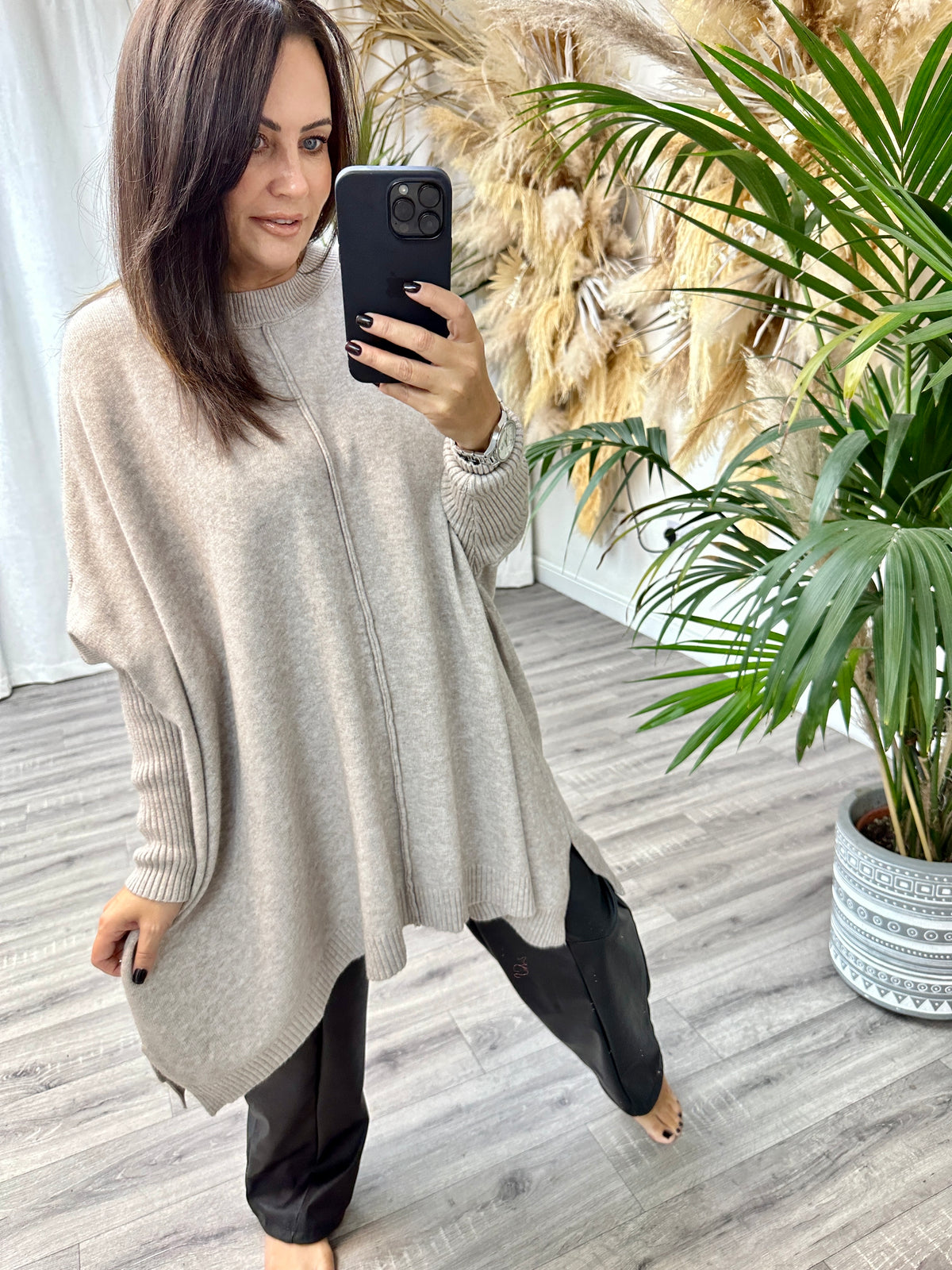 The Round Neck Esme Soft Knit - Oatmeal