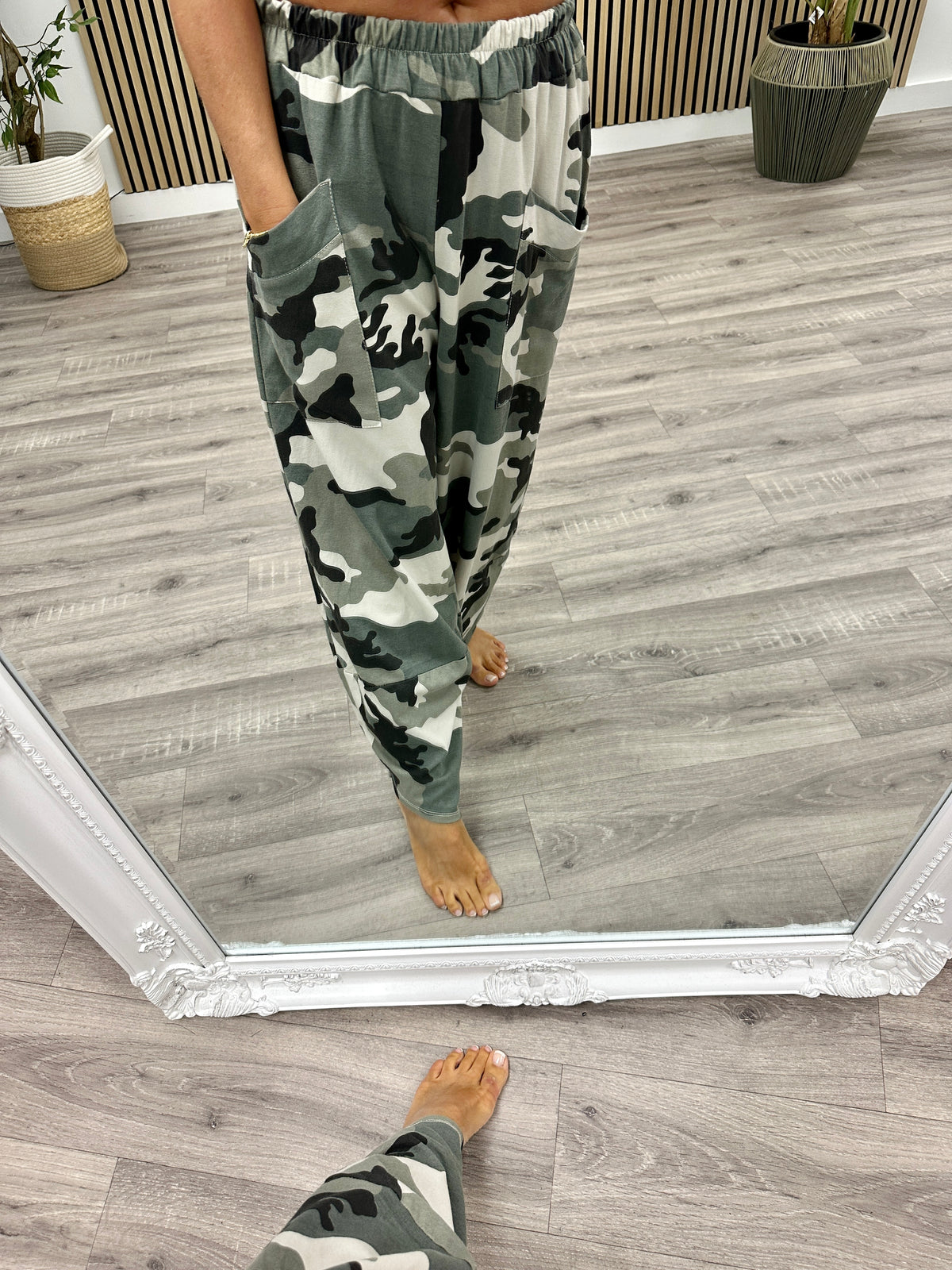 The New Jersey Joggers - Camo