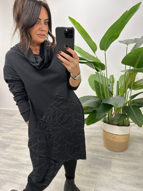 The Tuscany Wrap Hem Dress - Black/Grey