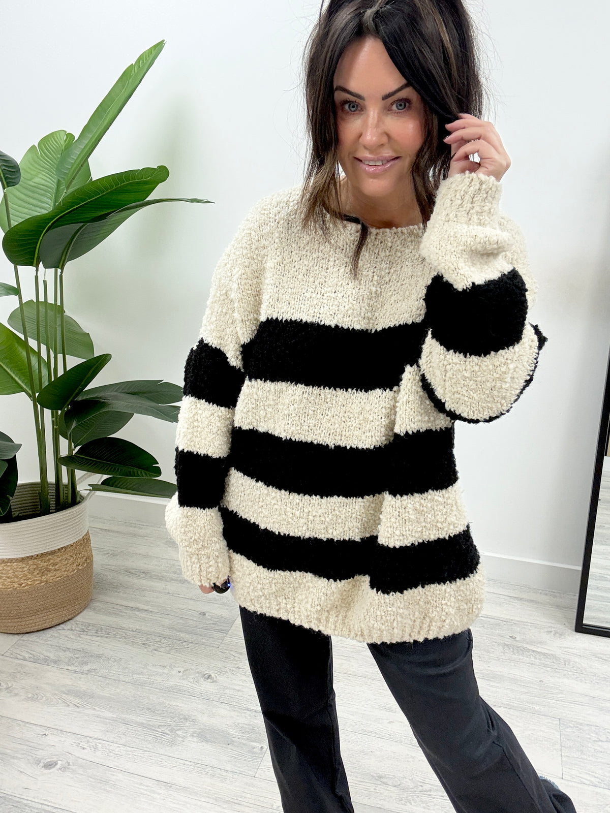 The Popcorn Stripe Knit - Black/Cream