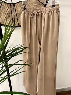 Wide Leg Seam Jogger (Plus)  - Mocha