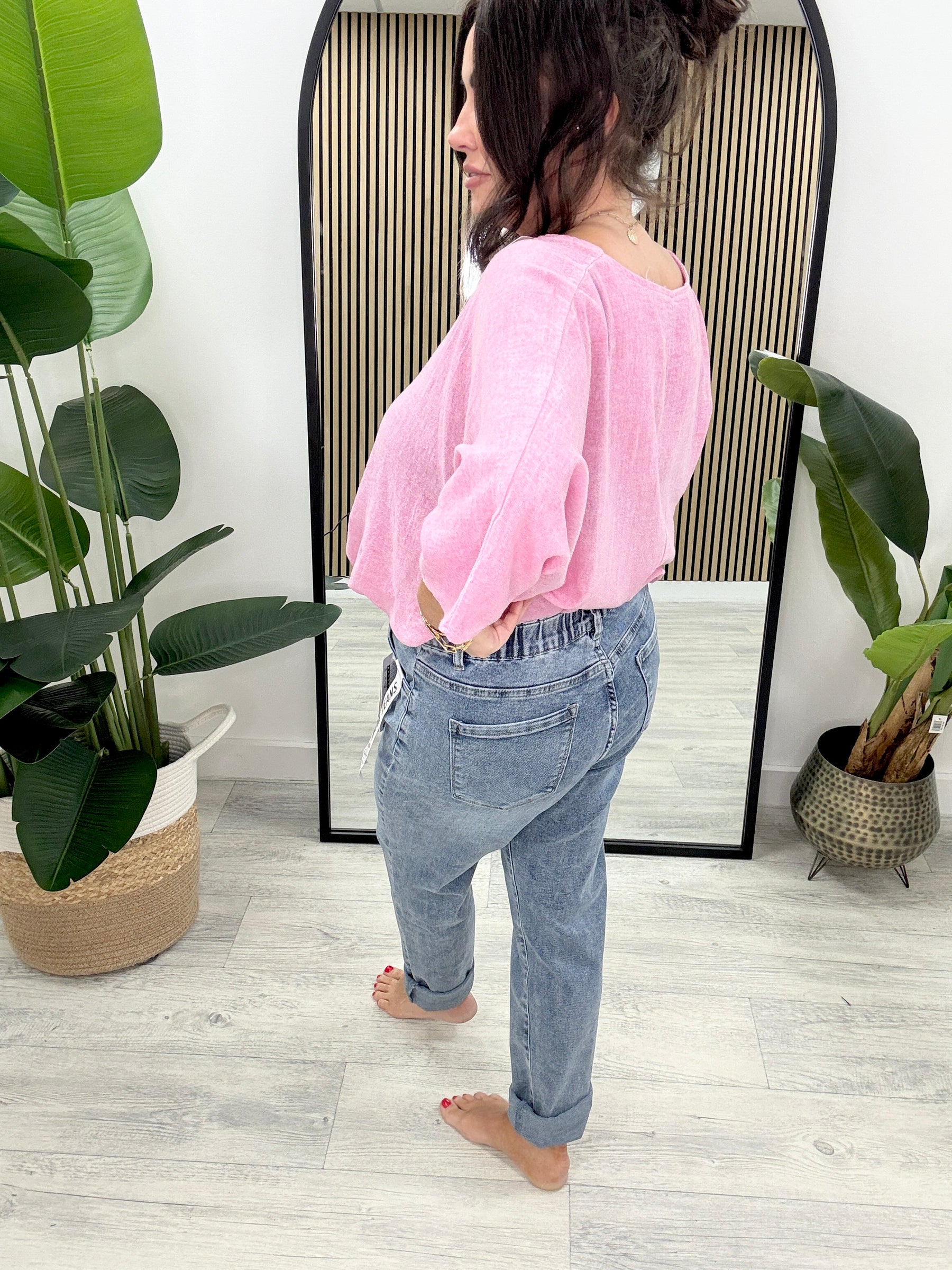 Elasticated Back Design Mom Jeans